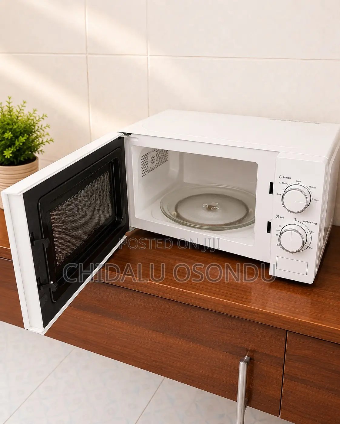 Hisense 20L Microwave Oven