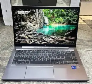 New Laptop HP ZBook Firefly 16inch G9 64GB Intel Core Ultra 7 SSD 2T