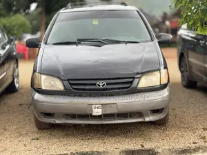 Toyota Sienna LE 2002 Matt Black
