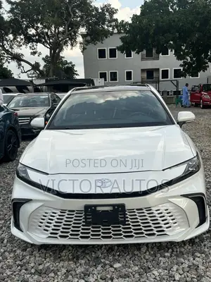Toyota Camry XSE 2025 White