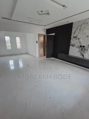 3bdrm Apartment in Opic, Isheri North for sale