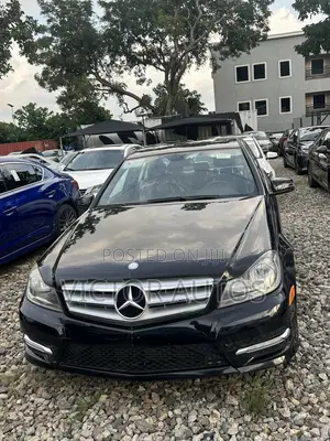 Mercedes-Benz C250 2013 Black