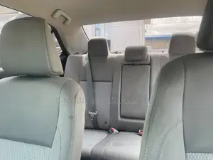 Toyota Corolla LE 4dr Sedan (1.8L 4cyl CVT) 2016 Red