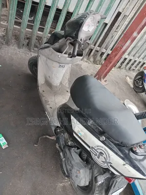 Honda 2011 Black