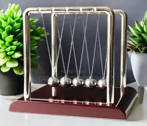 Newton's Crade Balance Balls Swinging Balls