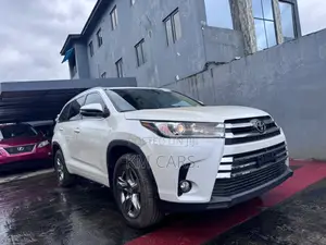 Toyota Highlander Limited 4x4 V6 (3.5L 6cyl 8A) 2018 White