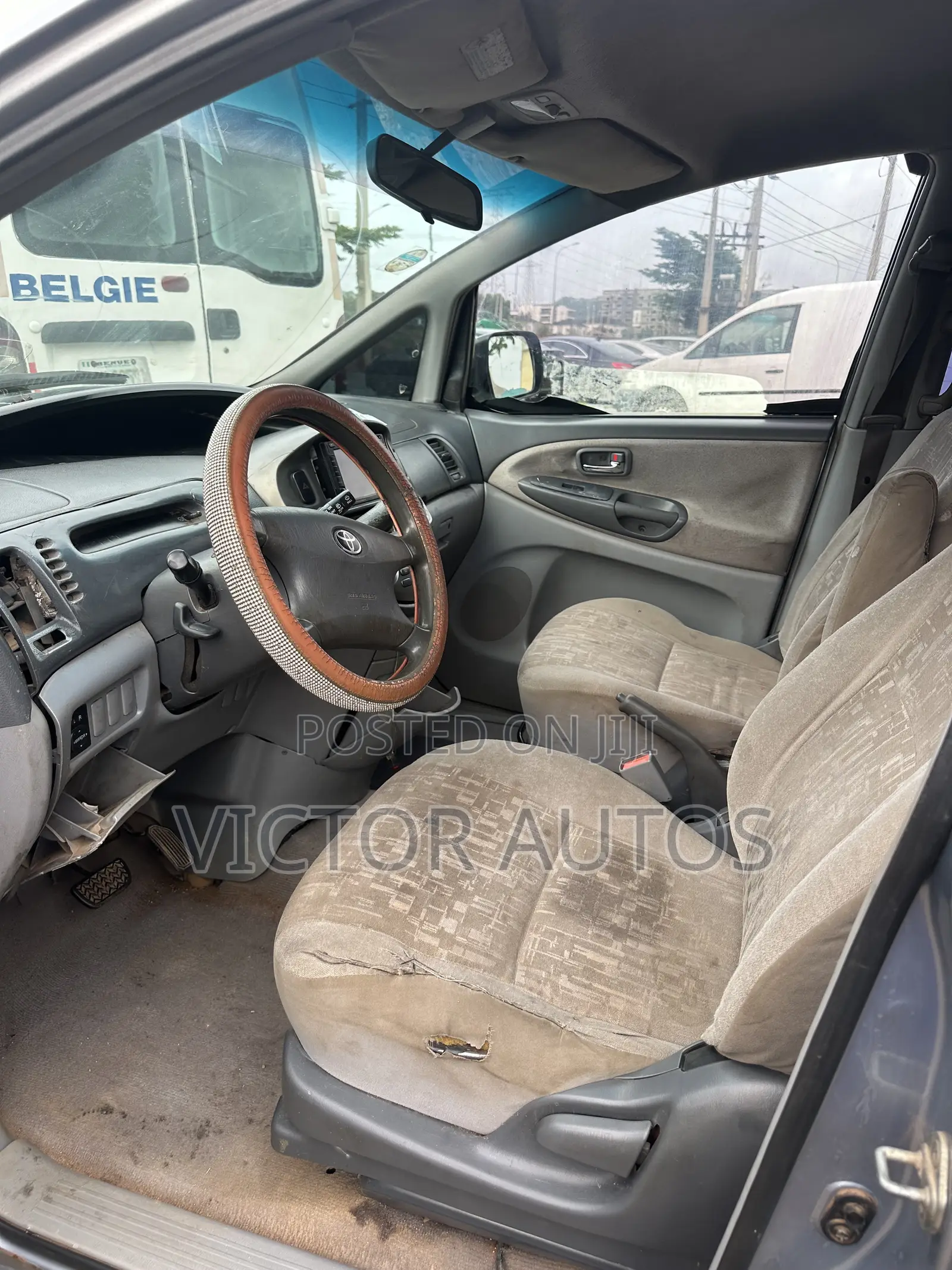Toyota Previa 2003 Silver