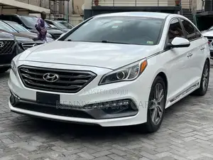 Hyundai Sonata Limited 2.0T 4dr Sedan (2.0L 4cyl Turbo 6A) 2015 White