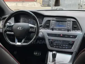 Hyundai Sonata Limited 2.0T 4dr Sedan (2.0L 4cyl Turbo 6A) 2015 White
