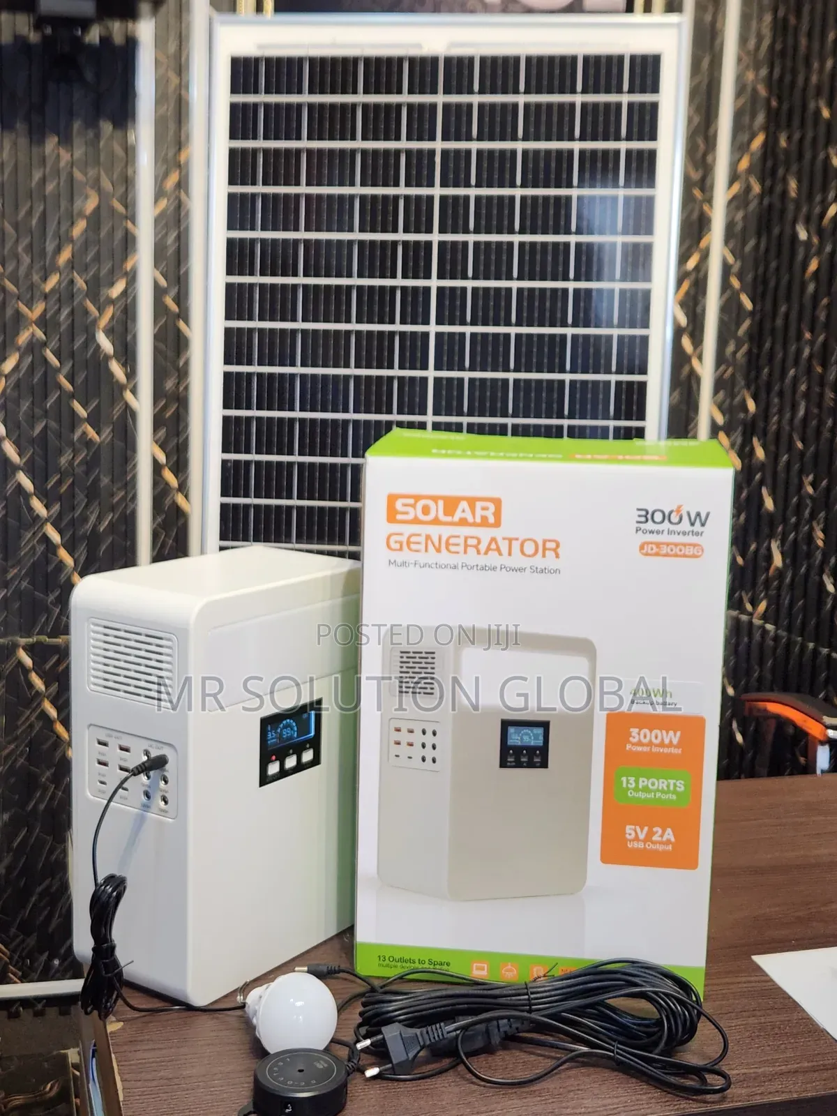 300W Lithium Solar Generator With 50W Panel & Bulb