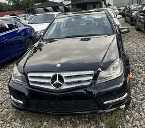 Mercedes-Benz C250 2013 Black