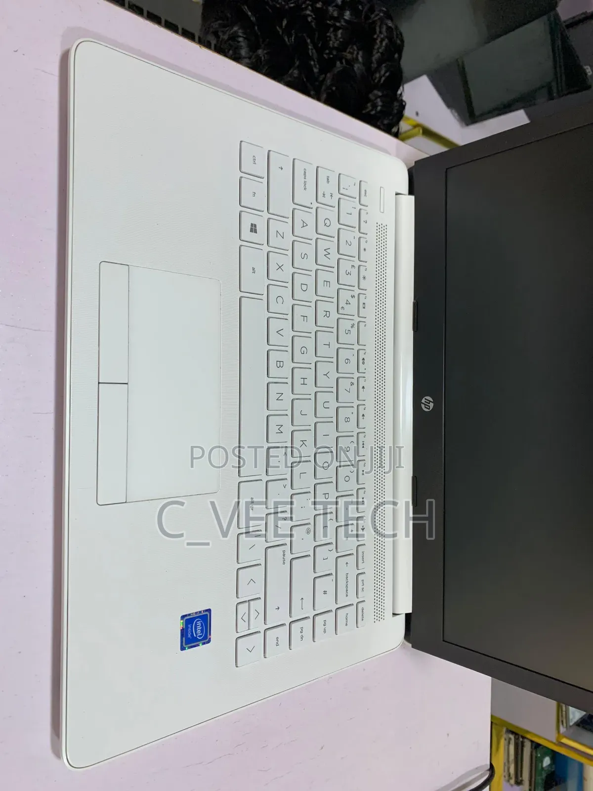 Laptop HP 14-dq1025cl 4GB Intel Celeron SSD 60GB