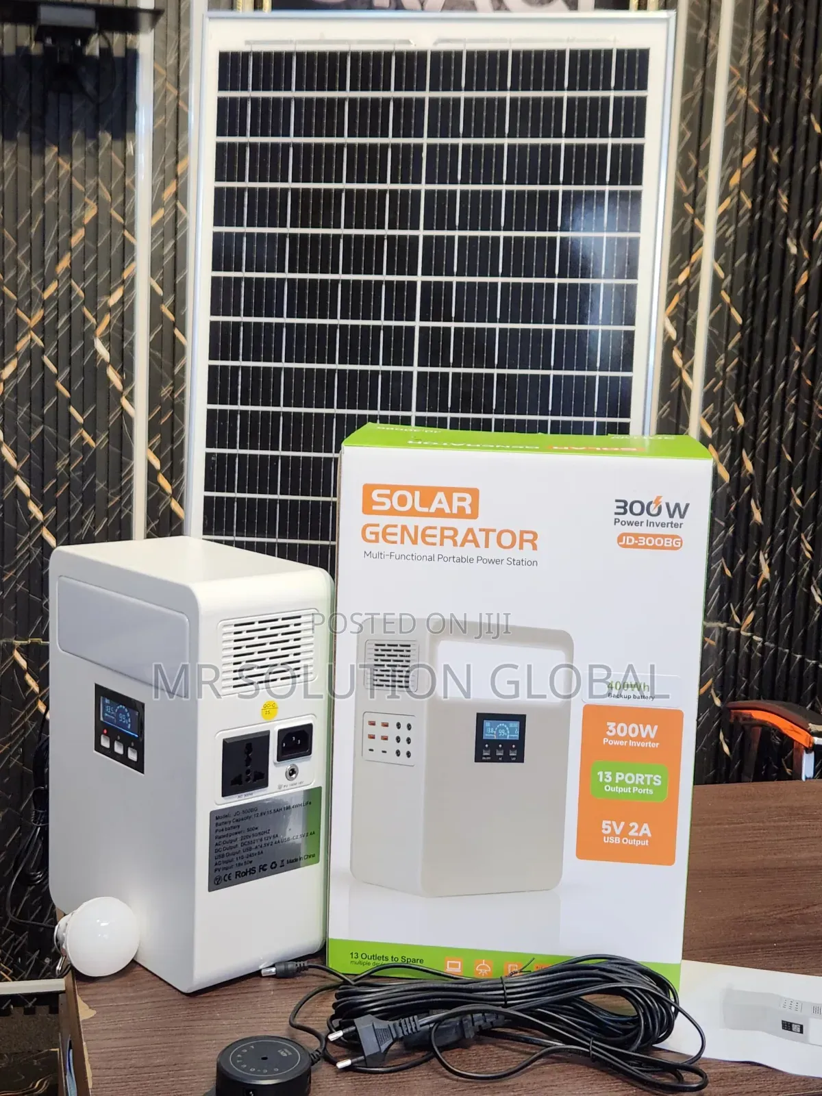300W Home Solar Generator With 50W Solar Panel