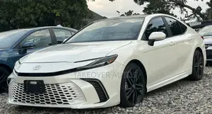 Toyota Camry XSE 2024 White