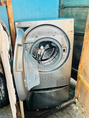 LG Washing Machine With Dryer