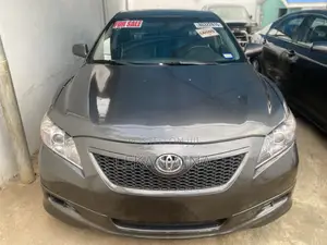 Toyota Camry 2.4 SE 2008 Gray