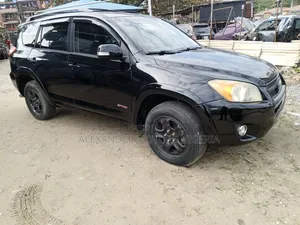 Toyota RAV4 2012 Black