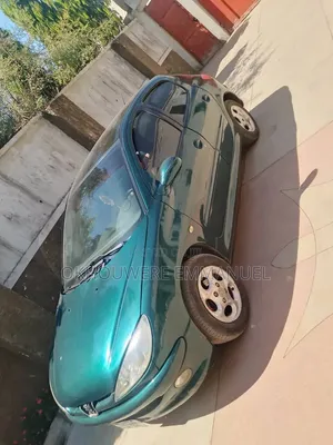 Peugeot 206 2004 Green
