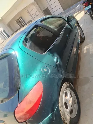 Peugeot 206 2004 Green