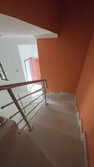 2bdrm Duplex in Uyo for rent