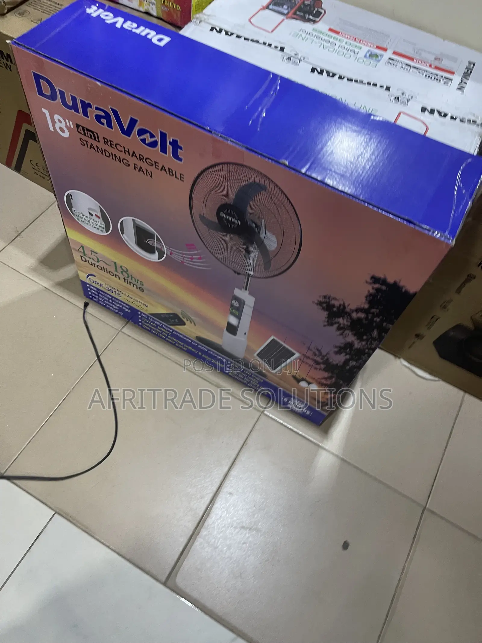 Duravolt 18′′ Battery-Powered Standing Fan