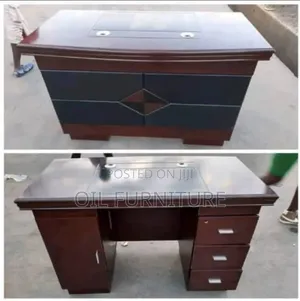 Executive Mahogany Office Desk With Drawers & Leather Writing Pad