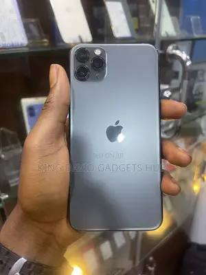 Apple iPhone 11 Pro Max 64 GB Black