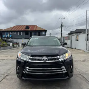 Toyota Highlander XLE 2019 Black