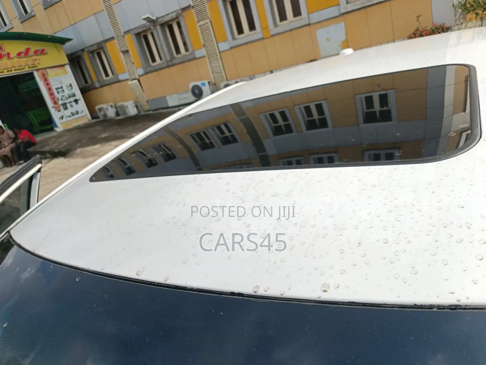 Toyota Camry 2017 White