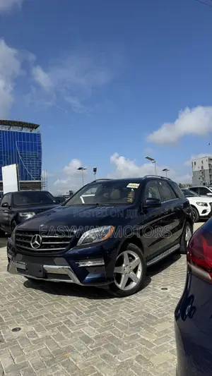 Mercedes-Benz M Class ML400 4MATIC 4dr SUV AWD (3.0L 6cyl Turbo 7A)