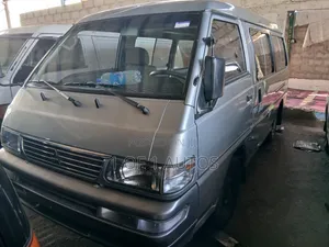 Mitsubishi L300 2012 Silver