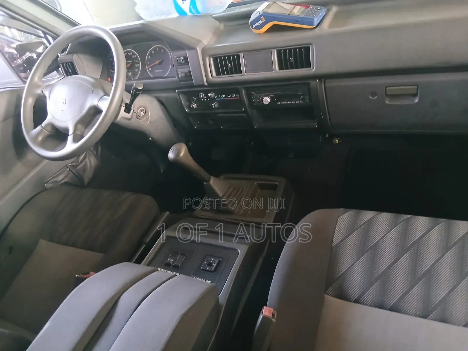 Mitsubishi L300 2012 Silver