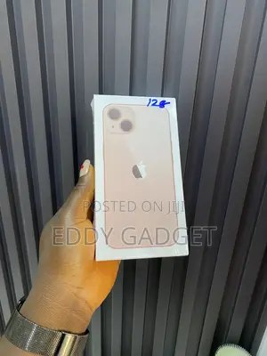 New Apple iPhone 13 128 GB Pink