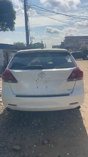 Toyota Venza XLE AWD V6 2013 White