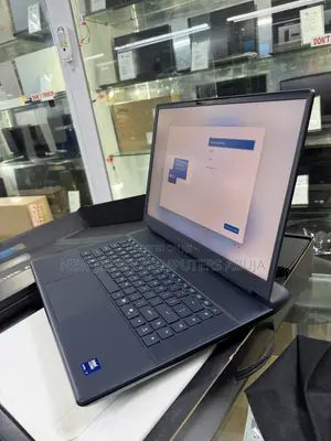 New Laptop Alienware Area-51m 32GB Intel Core Ultra 7 SSD 1T