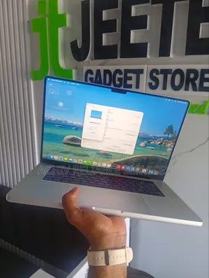 Laptop Apple MacBook Pro 2020 M1 16GB Apple M1 Pro SSD 1T