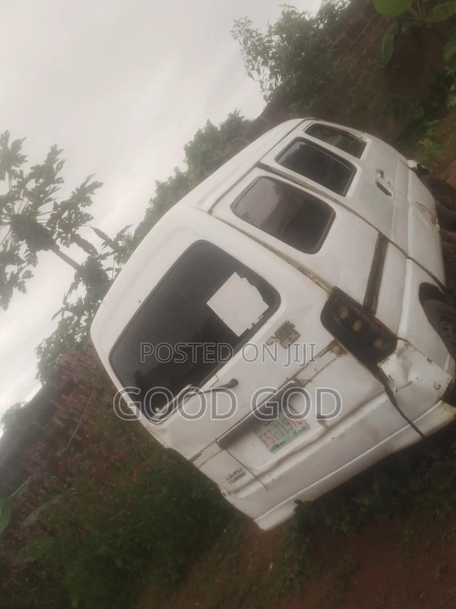 Suzuki Every 2003 White