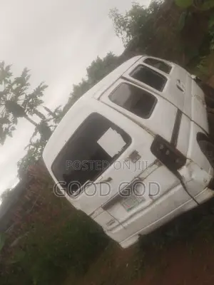 Suzuki Every 2003 White
