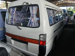 Mitsubishi L300 2003 White