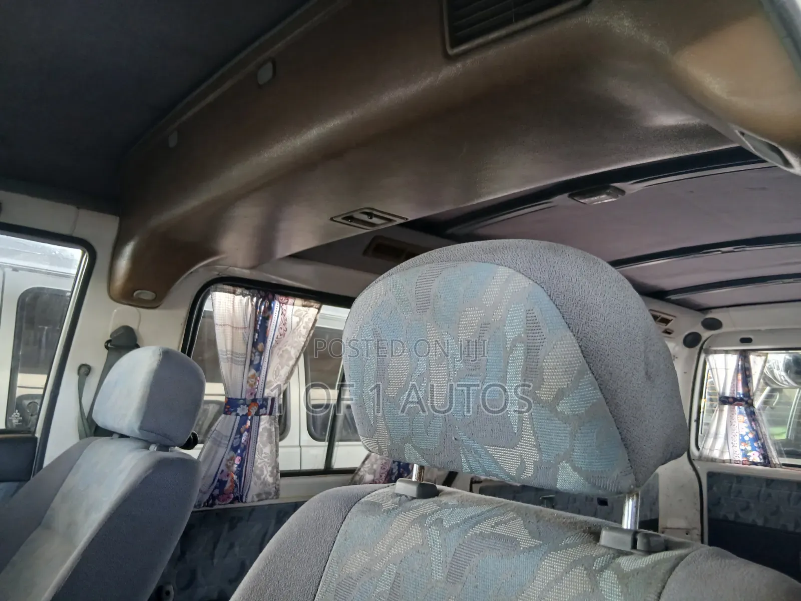 Mitsubishi L300 2003 White