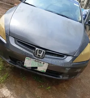 Honda Accord 2004 Gray
