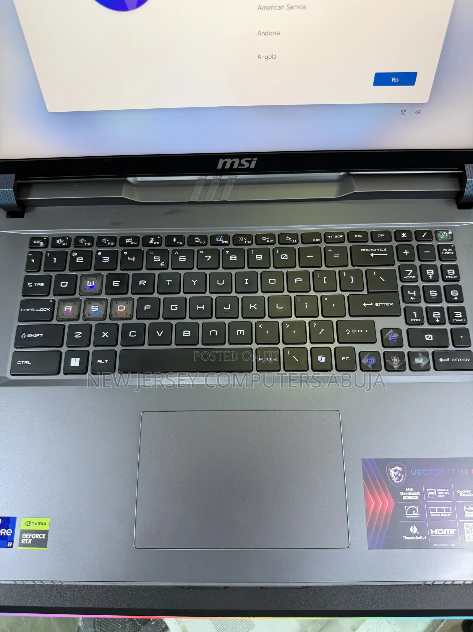 New Laptop MSI 32GB Intel Core i9 SSD 1T