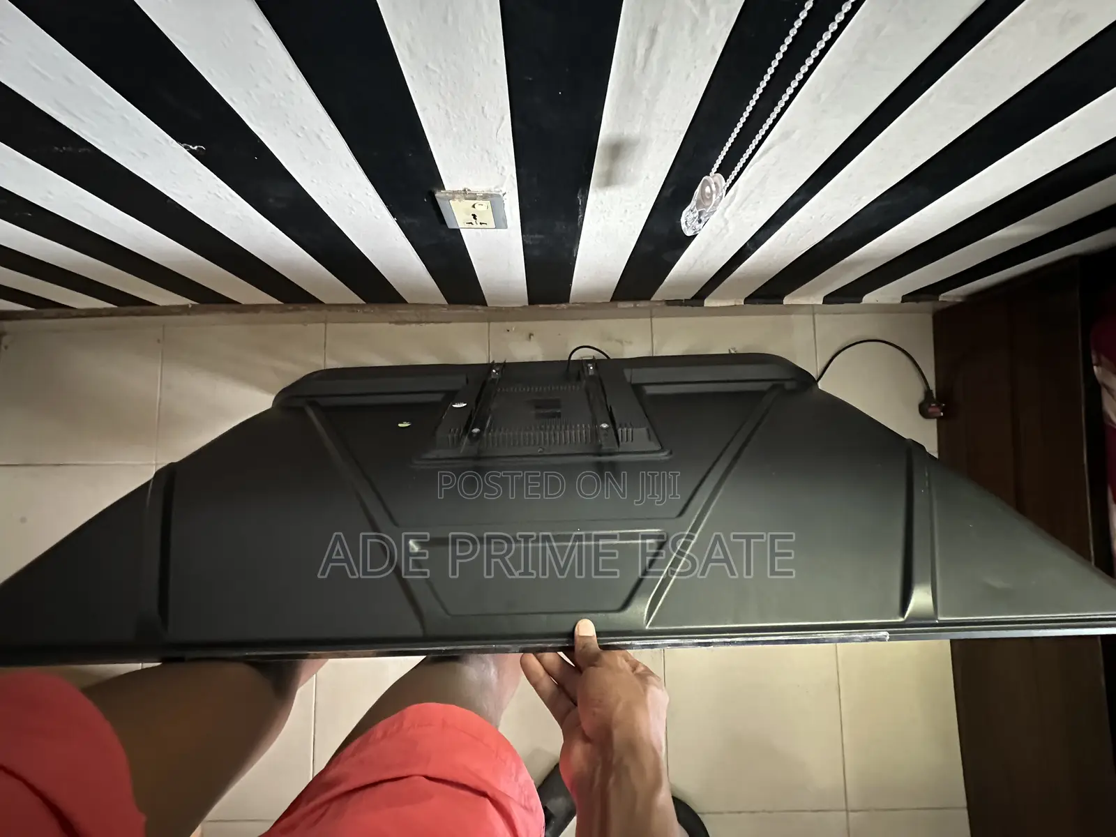 Infinity 55 Inches Smart Television