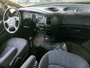 Hyundai H1 2000 Silver