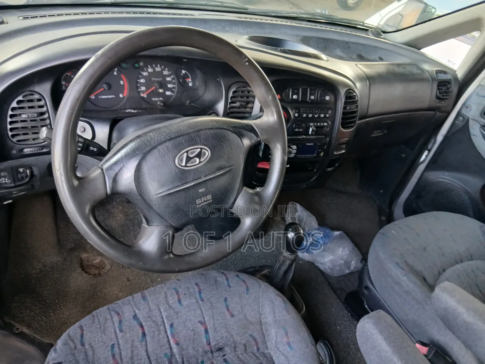 Hyundai H1 2000 Silver
