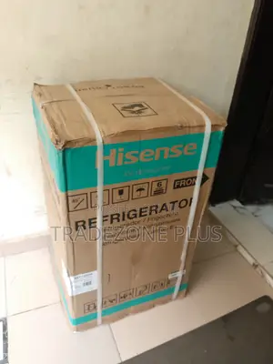 Hisense Silver Fridge With Freezer Compartment