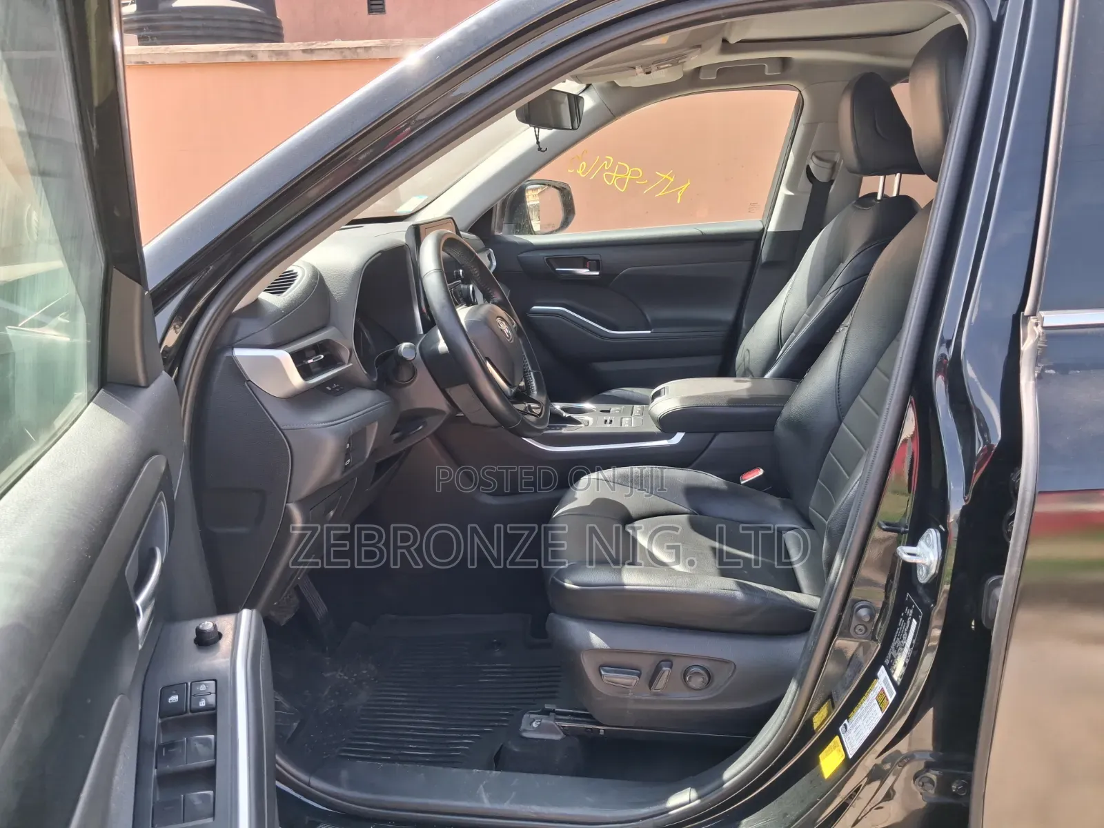 Toyota Highlander 2021 Black