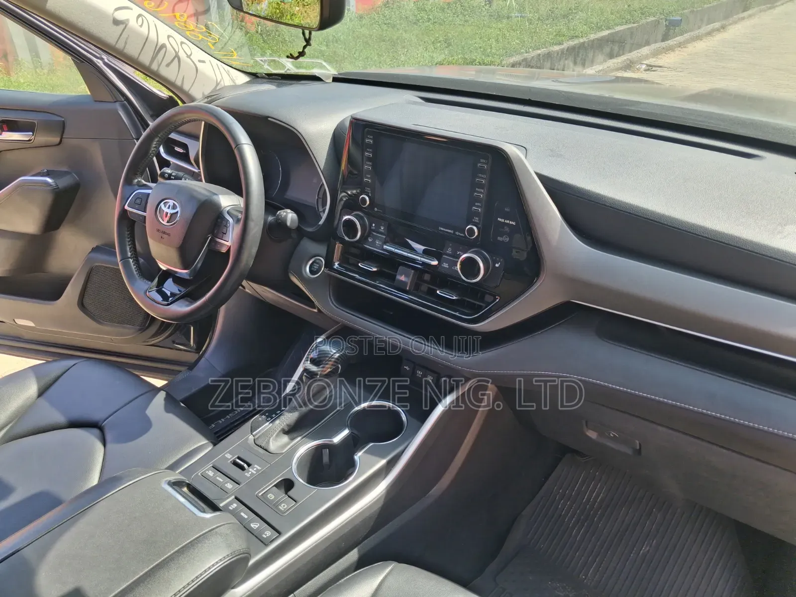 Toyota Highlander 2021 Black