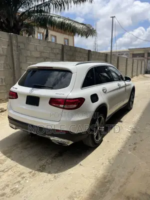 Mercedes-Benz GLC-Class 2019 White