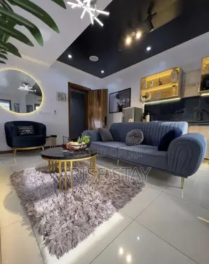 1-Bedroom Shortlet With Pool | Admiralty, Lekki Phase 1
